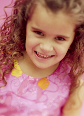 mutlu cocuk otistik otizm glr